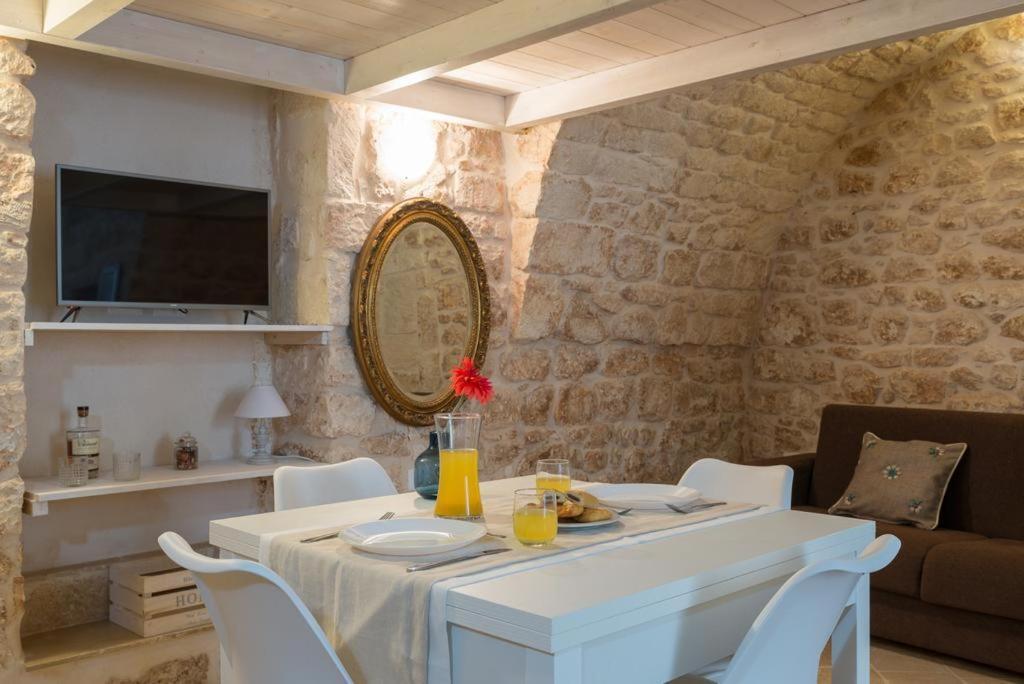 Romantic Miniloft Ostuni Luaran gambar